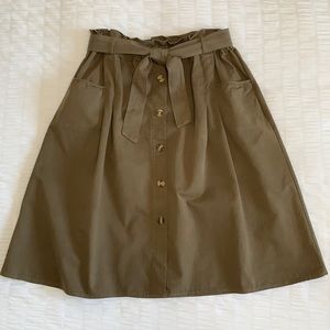 Army Green Buttoned Skirt